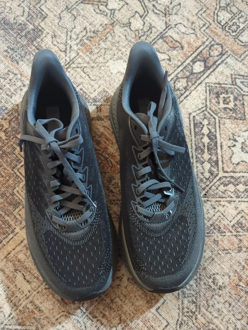 Hoka One One Mach 6 LA 1164033-BBLC Black Gray Running Sneaker Women's 9.5B